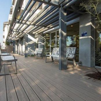 Relaxing Hollywood With Pool & Balcony Apartment *